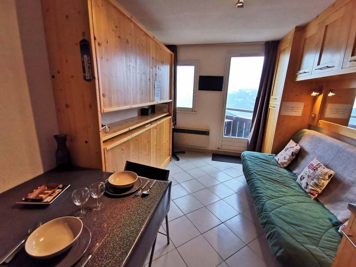 Ganzes Studio, Renoviertes Studio nahe Zentrum, tolle Aussicht, max. 4 Pers in Prapoutel, Les Adrets