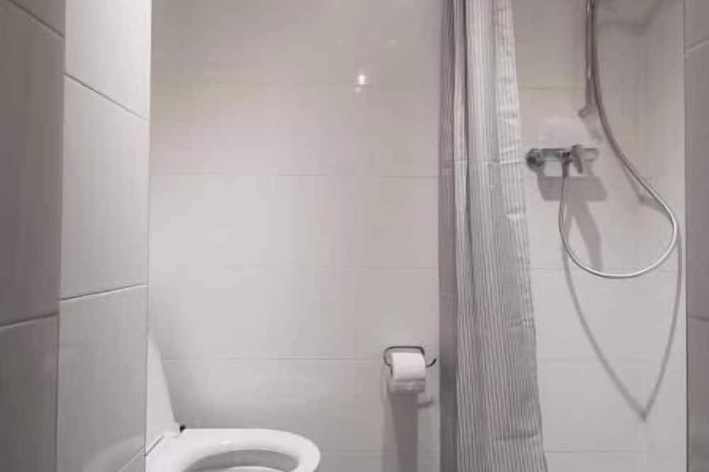 Appartamento intero, Stylish micro loft in the center of Zurich • Self Check-in - Near lake & train station in Zurigo, Distretto di Zurigo
