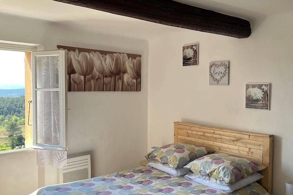 Jolie maison de village avec du caractère en Provence in Callas, Région de Draguignan