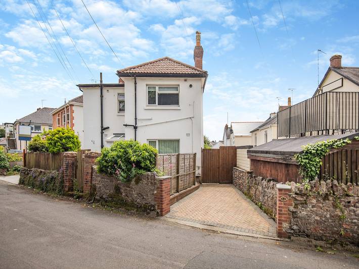 Log cabin for 2 people, with garden in Torquay