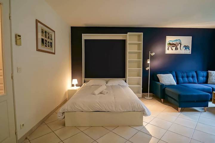 Appartement entier, Le Bleu du Lac - 150m du Lac - terrasse & parking à Sevrier in Sévrier, Parc naturel régional du Massif des Bauges