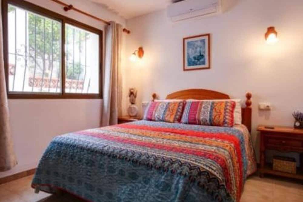 Villa à Orba pour 6 personnes avec piscine privée et belles vues mer et montagne in Orba, Costa Blanca