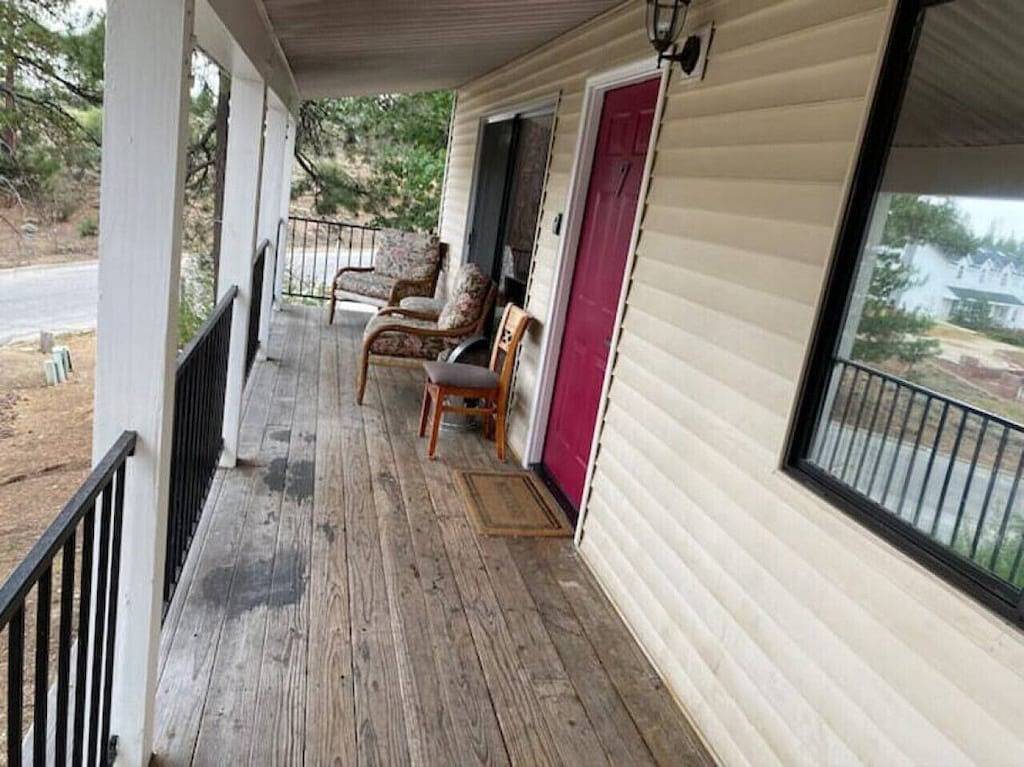 Lake-View Lodge Cabin #7 ( 2 Br Near The Village) in Snow Summit, Big Bear Lake