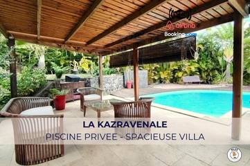 Cottage pour 6 personnes, avec piscine et jardin à Saint Gilles les Hauts