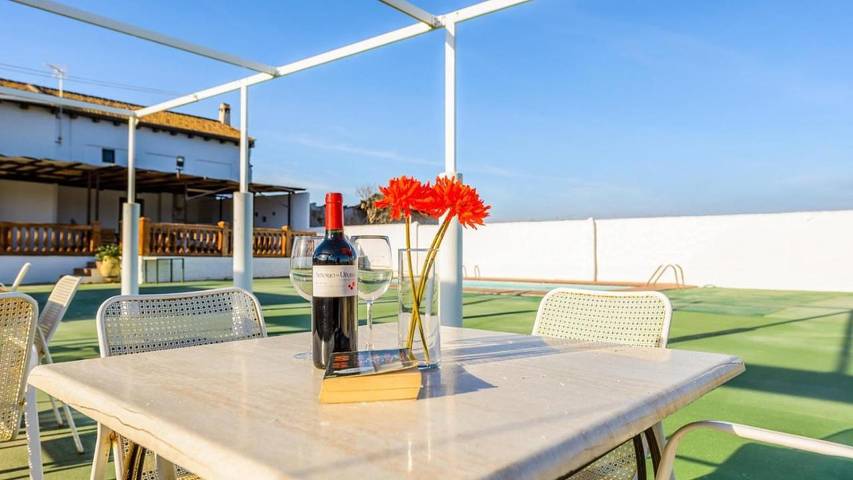 Casa rural para 9 personas, con piscina y jardín en Loja - 2