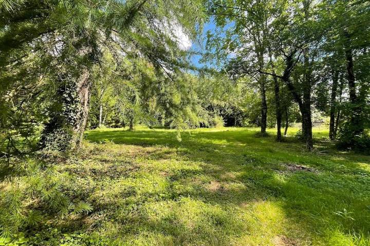Location de vacances pour 7 personnes, avec jardin à Nantillé - 3