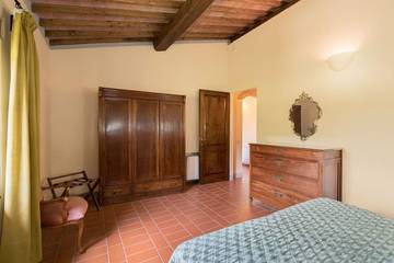 Villa Con Piscina per 4 Persone in San Gimignano, Siena e dintorni, Foto 2