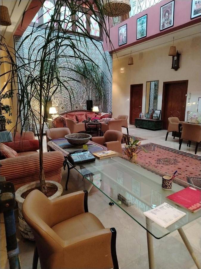 Alojamiento y desayuno para 3 personas, con jardín además de terraza y piscina, Se admiten mascotas - 1