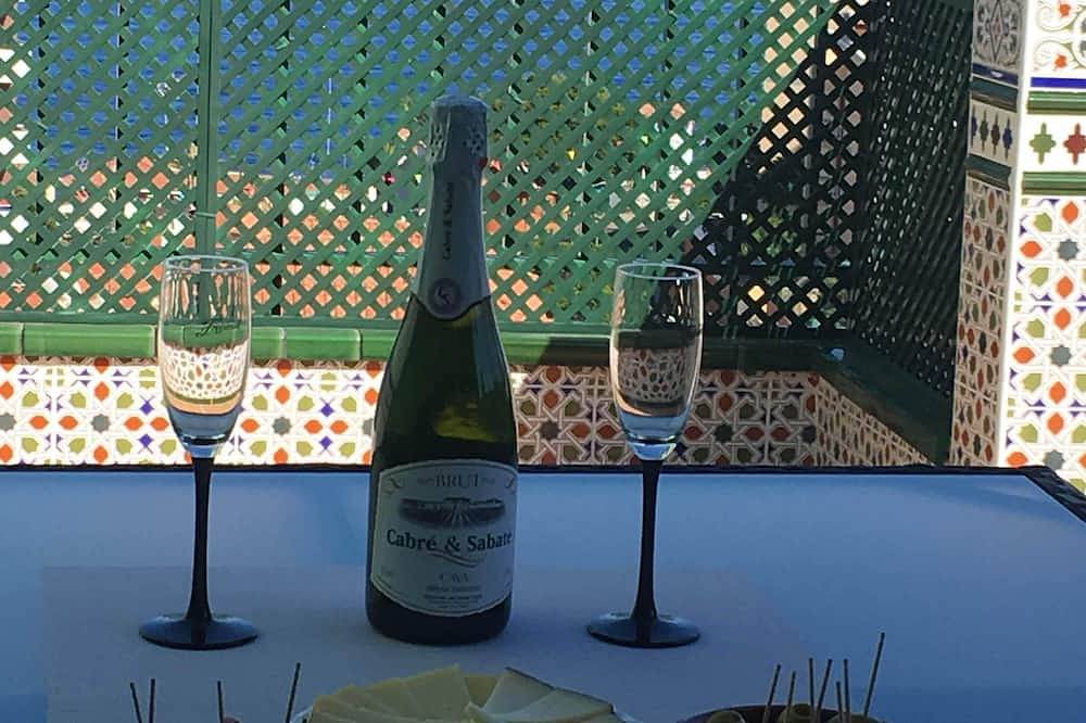 Apartamento entero, Ático con vistas al mar y piscina en Las Caletillas Wi-Fi gratis in Las Caletillas, Candelaria