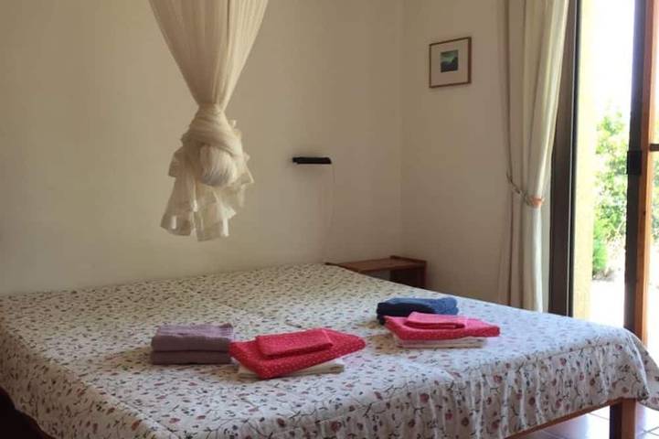 Location de vacances pour 4 personnes, avec terrasse et jardin dans Plage d'Orcino - 2