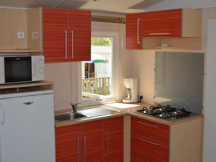 Camping pour 5 personnes, avec bassin pour enfant dans le Jura - 4