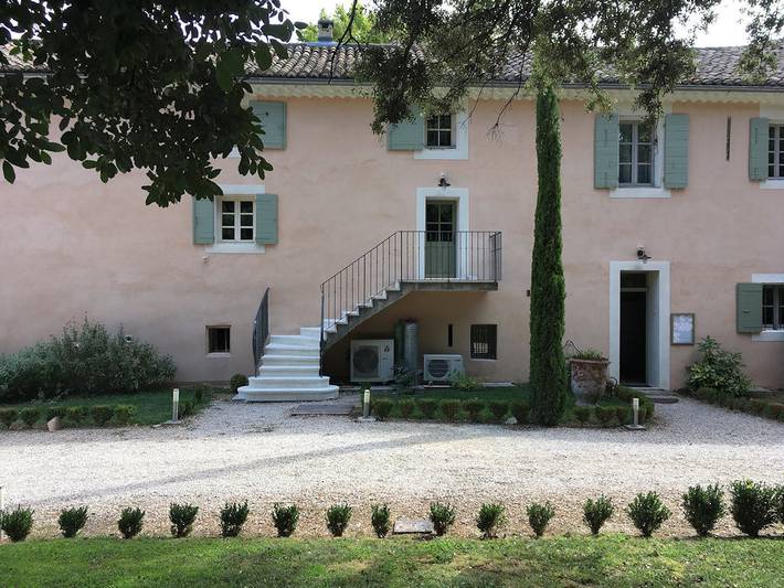 Gîte pour 4 personnes, avec jardin ainsi que balcon et piscine à Saint-Hippolyte-le-Graveyron