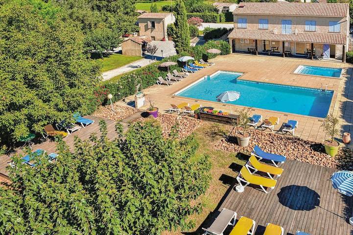 Holiday home for 4 people, with garden and pool - 1