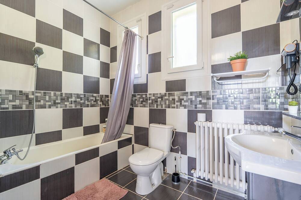 Ganze Wohnung, Apartment with view of the Loire, Large terrace, Parking in Blois, Blois und Umgebung