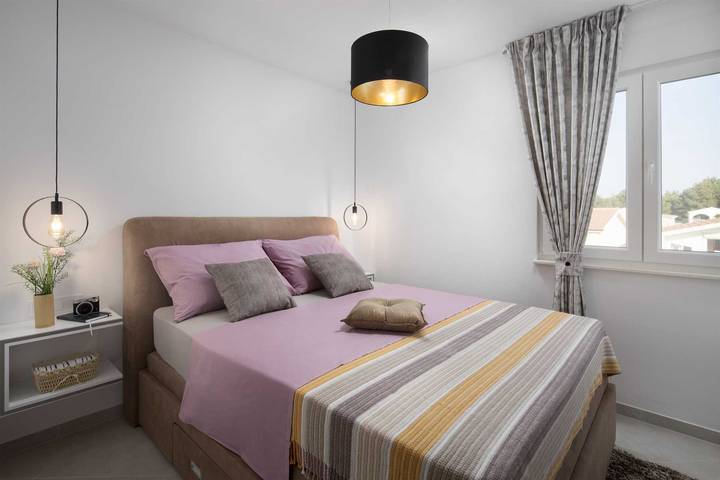 Ferienwohnung für 4 Personen, mit Balkon/Terrasse und Balkon auf Vir - 4