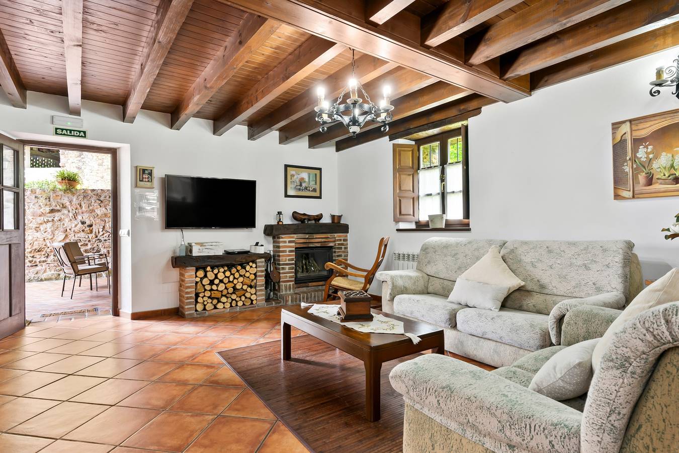 Ferienhaus 'Casa De Aldea La Venta Los Probes' mit Bergblick, Terrasse & Wlan in Llanes, Costa Verde (Spanien)