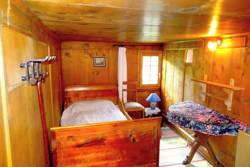 Ganze Wohnung, Haus Nicca, (Splügen). in Rheinwald, Hinterrhein