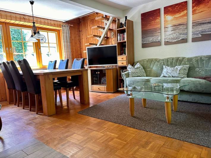 Ferienhaus für 7 Personen, mit Terrasse und Garten in Benz - 4
