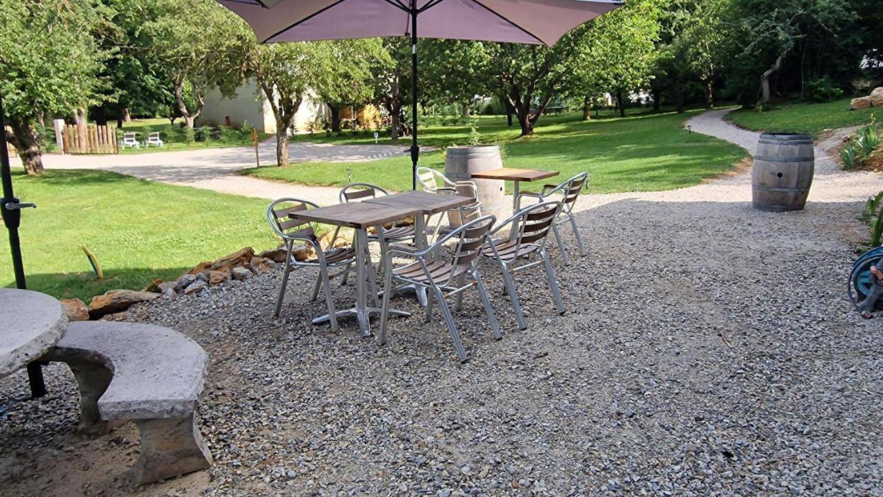 Appartement entier, Gîte l'Enclos Ô rendez-vous Roquefeuil-Pays de sault- avec jardin in Roquefeuil, Région de Limoux