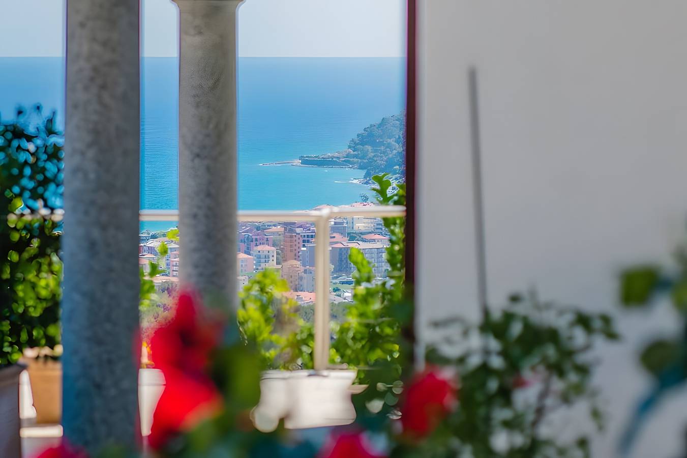Apartamento entero, Apartamento 'Villa Antonia' con vistas al mar, Wi-Fi y aire acondicionado in Andora, Riviera di Ponente