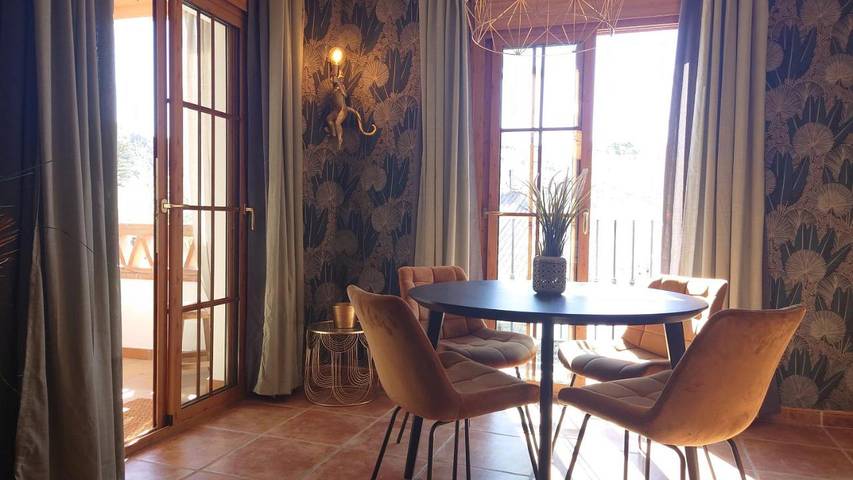 Appartement de vacances pour 3 personnes, avec balcon et vue, animaux acceptés