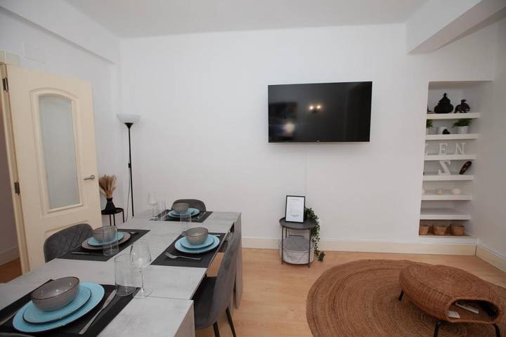 Gîte pour 5 personnes, avec vue et balcon à Paterna - 4