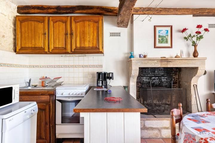 Maison de vacances « Petite Maison Bord De Rivière » avec terrasse, jardin privés et Wi-Fi in Chiré-en-Montreuil, Vienne (France)