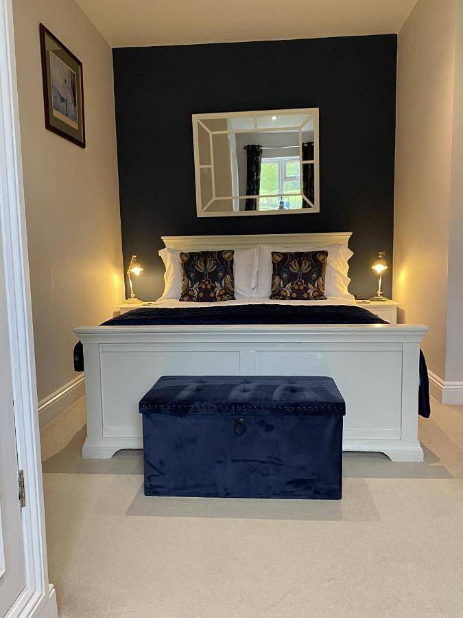 Sunny Nest in Bourton-on-the-Water, Gloucestershire