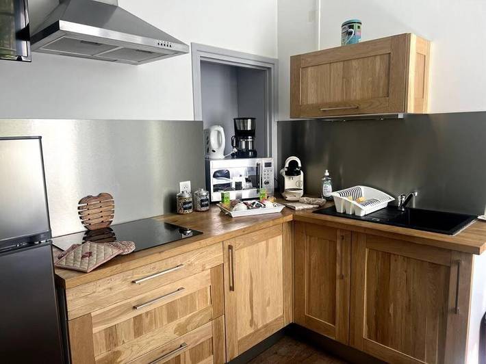 Gîte pour 2 personnes, avec jardin à Néris-les-Bains - 3