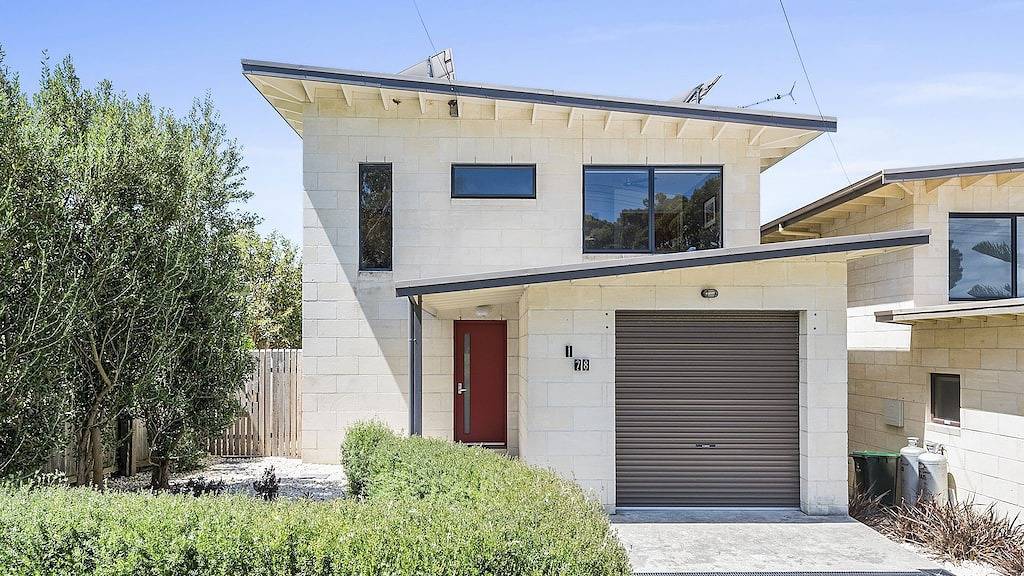 Achilles '- Meerblick mit Whirlpool im Freien in Apollo Bay, Colac Otway Shire