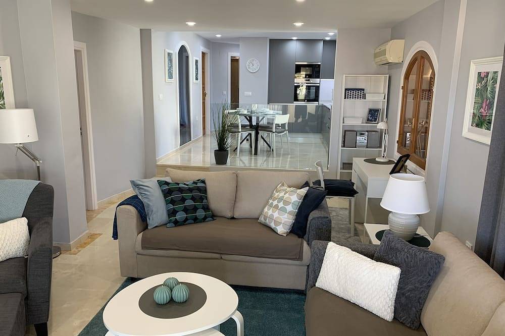 Entire apartment, Beautiful Golf and Tennis Apartment in 5 Star Resort, La Manga Club in La Manga Club, Mar Menor