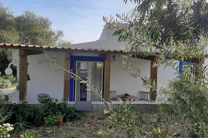 Apartamento de férias para 5 pessoas, com varanda e jardim em Santiago do Cacém