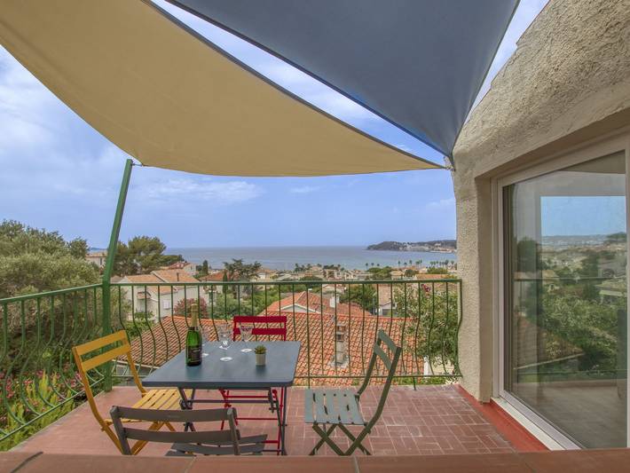 Apartamento de vacaciones para 4 personas, con terraza y jardín - 1