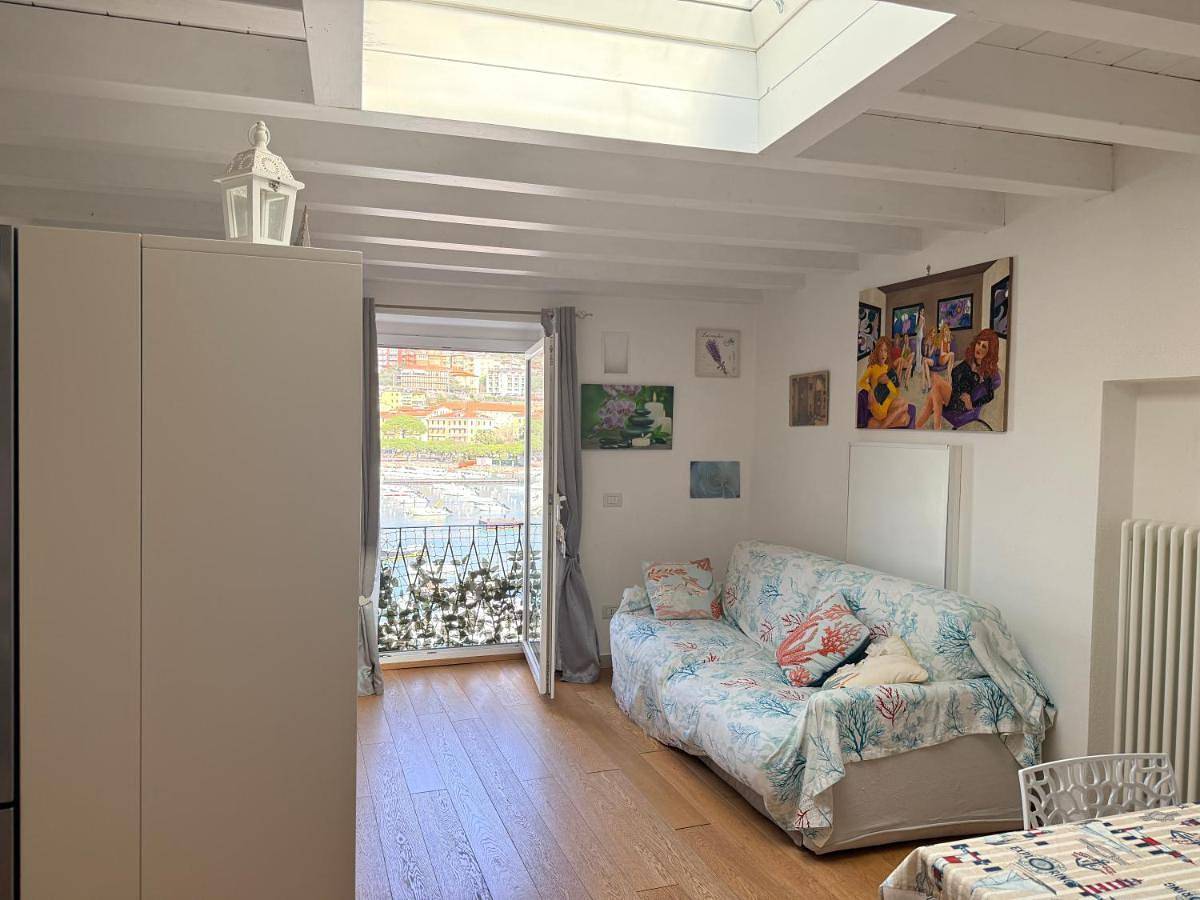 La Finestra sul Mare - Lerici Bright Sea view Apartment on Two floors in Lerici, 4 Guests in Lerici, Lerici Gemeinde