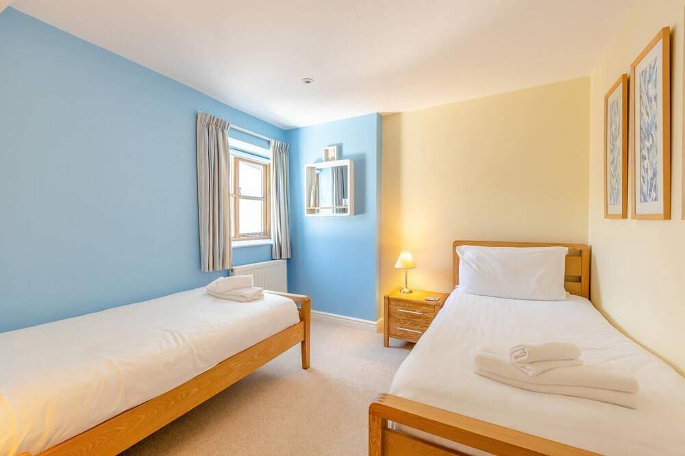 4 Bed in Bideford in Instow, Devon