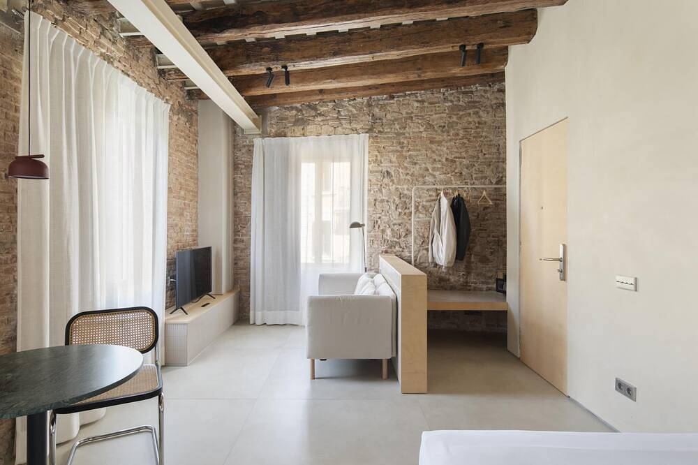 Appartamento vacanze a Barcelonès a partire da 250€ a notte