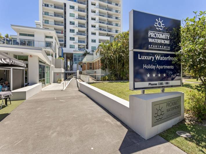 Vacation rental for 2 people, with pool and balcony/terrace in Brisbane