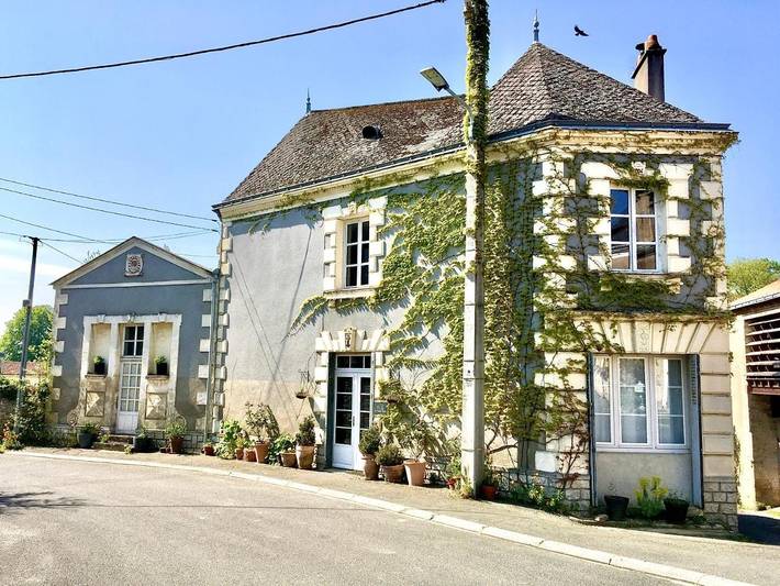 Chambre d’hôte pour 4 personnes, avec vue et terrasse, animaux acceptés