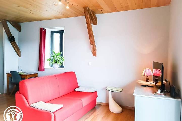 Location de vacances pour 2 personnes, avec jardin dans Viazac - 4