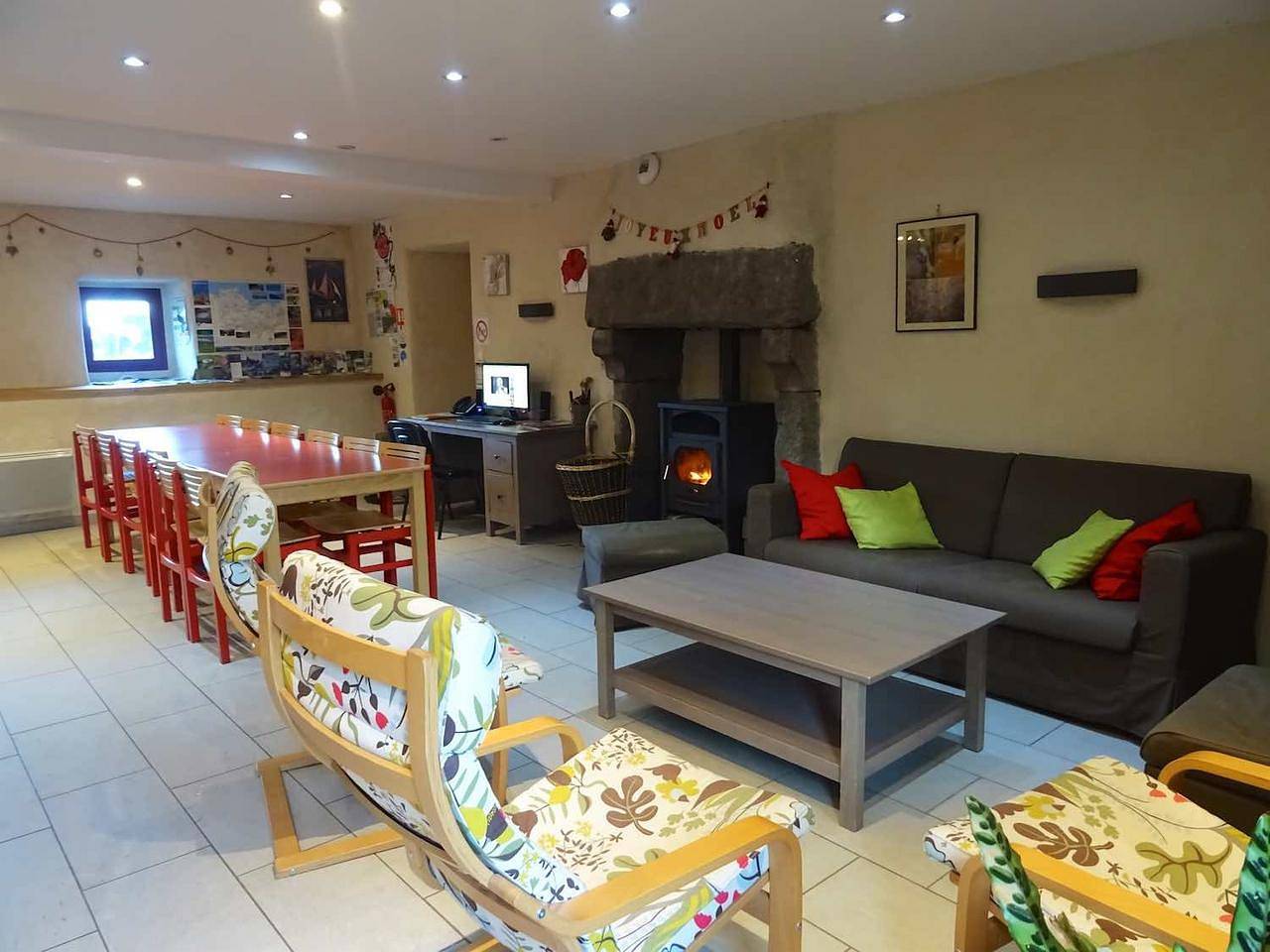 Maison de vacances 'Gite Du Moulin Du Poulloguer' avec terrasse privée, jardin privé et Wi-Fi in Bégard, Région de Guingamp