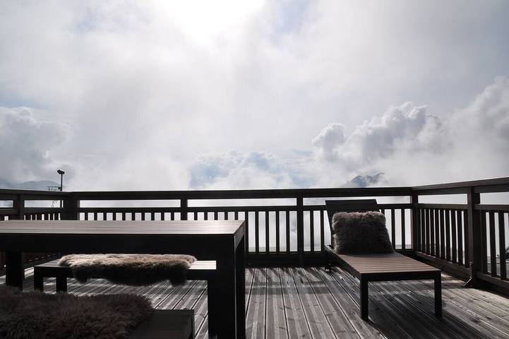 Gîte pour 7 personnes, avec Terrasse dans Office de Tourisme de Doucy Combelouvière
