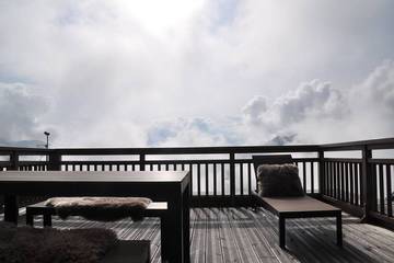 Gîte pour 7 personnes, avec terrasse dans Doucy