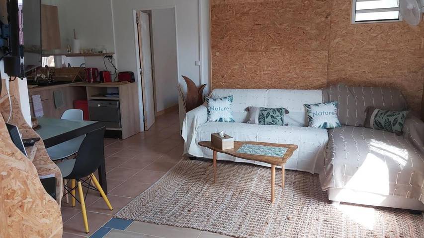 Gîte pour 4 personnes, avec jardin dans Plage de Petit-Havre - 3