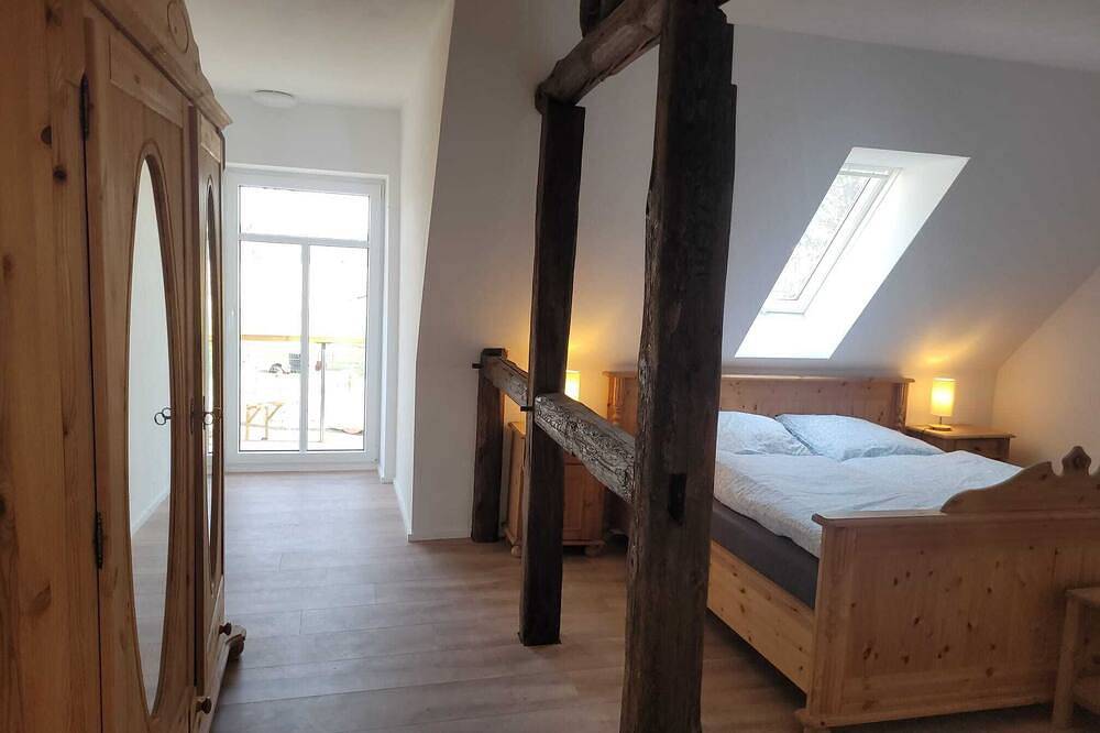 Ganze Wohnung, Ferienwohnung auf dem Bauernhof mit Ausblick auf den Hof in Kirchdorf (Niedersachsen), Landkreis Diepholz