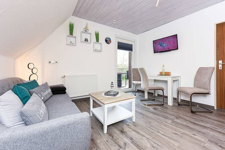 Ferienwohnung für 3 Personen, mit Balkon in Neuharlingersiel - 2