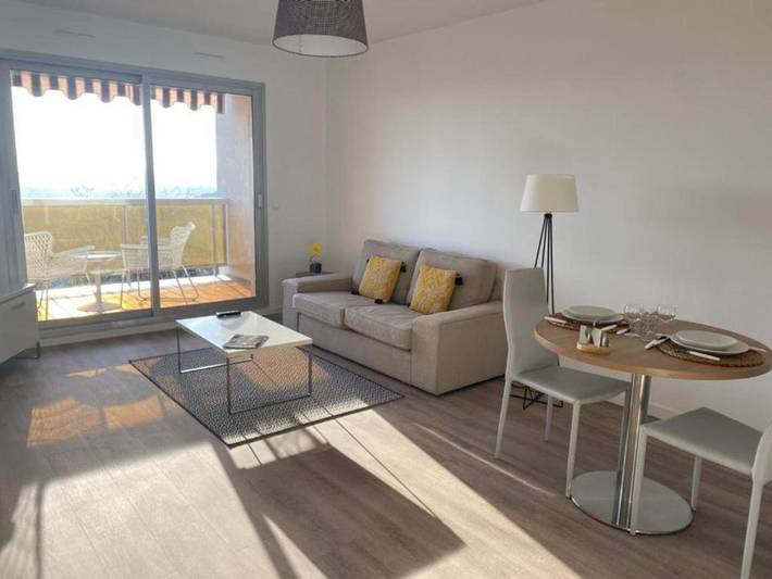 Appart’hôtel pour 2 personnes, avec terrasse, animaux acceptés