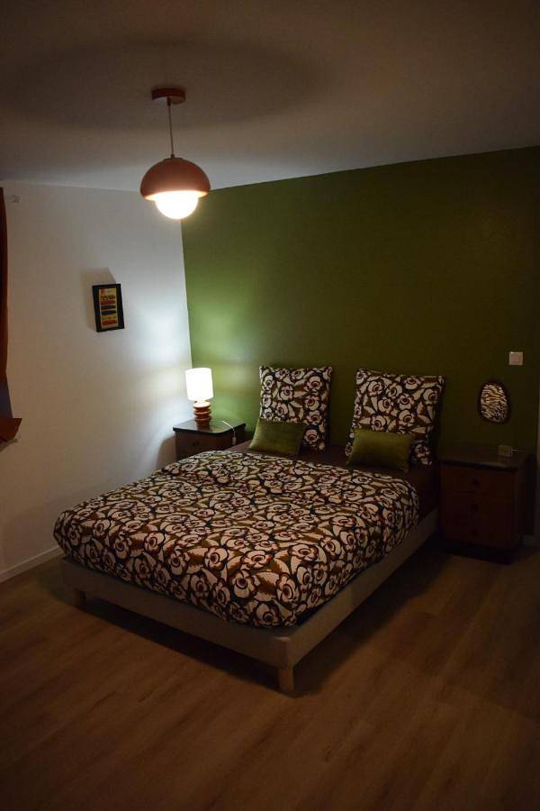 Appartement entier, Le 70s 2 pièces proche Colmar in Holtzwihr, Région de Colmar