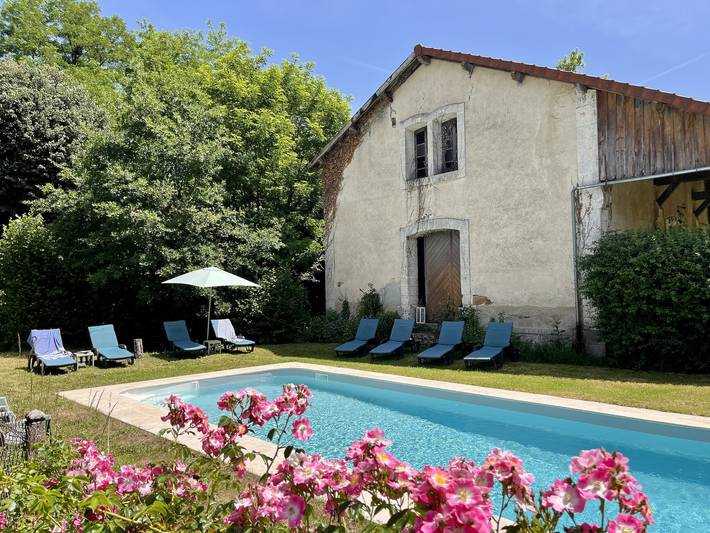 Gîte pour 8 personnes, avec piscine, animaux acceptés à Blondeur - 2