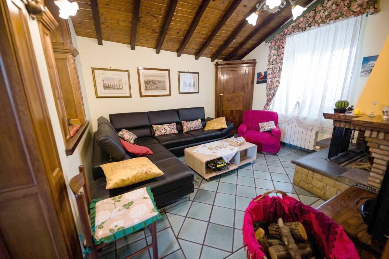 Five-Bedroom House in Linguaglossa, Etna