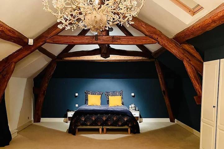 Location de vacances pour 12 personnes, avec jardin ainsi que jacuzzi et balcon à Saint-Nom-la-Bretèche - 2